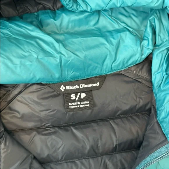 NWT Black Diamond Access Down Hoody Seapine Teal - Picture 7 of 8